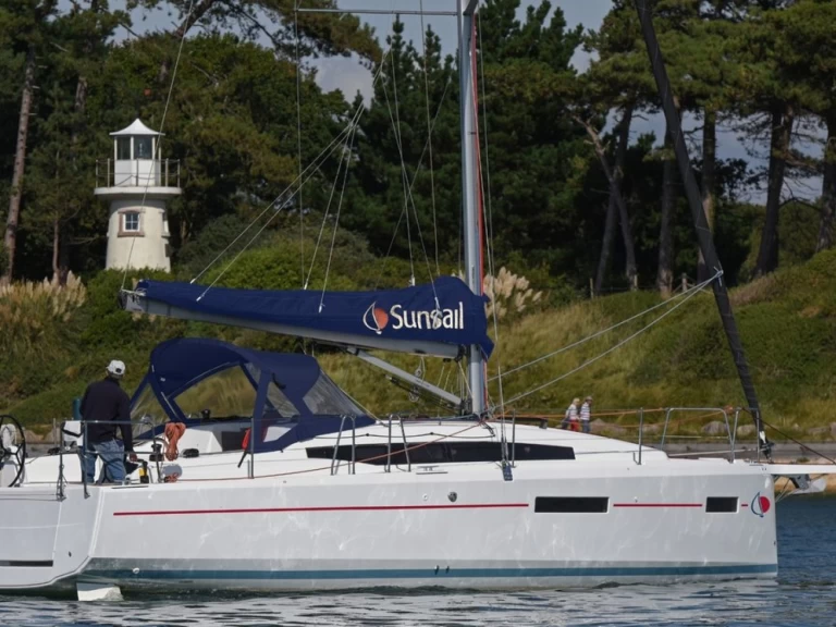 Pronájem lodi Jeanneau Sun Odyssey 389 v Cannigione na Samboatu