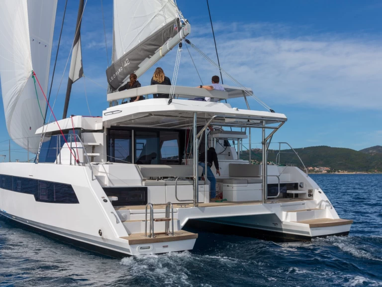 Pronajmout Katamarán se skipperem či ne Leopard Catamarans / Robertson & Caine v Saint Raphael