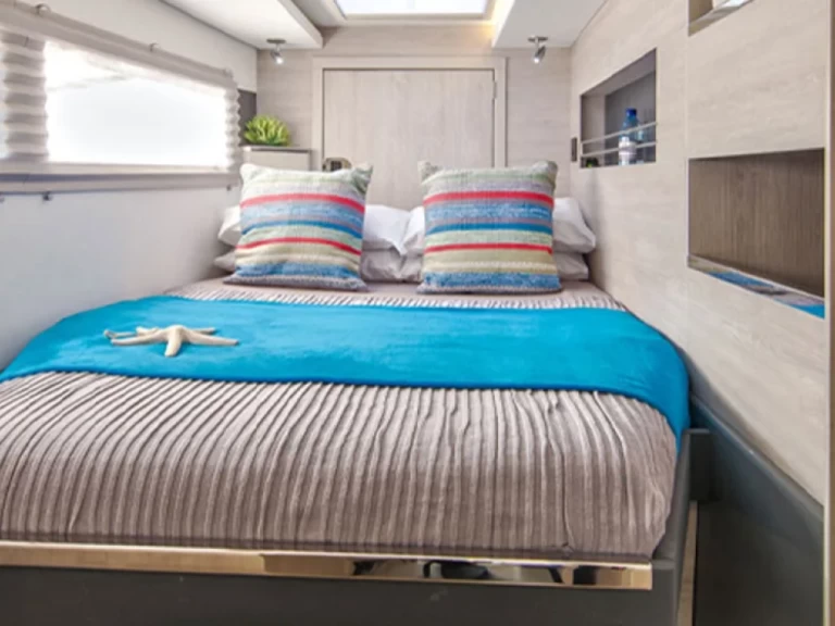 Pronájem Katamarán Leopard s licencí