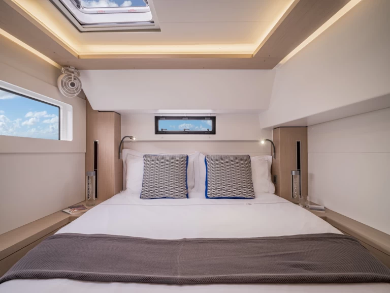 Lagoon Lagoon 46 jednotlivci a charterové společnosti v Alimos