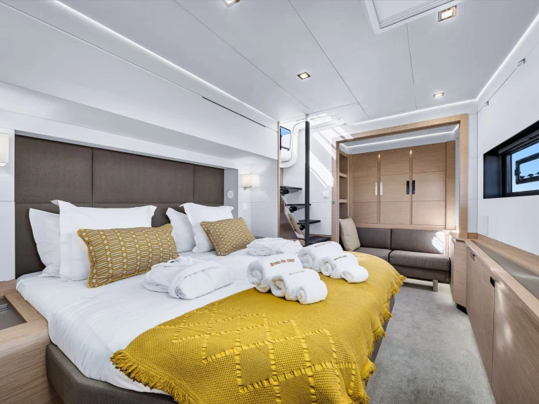 Fountaine Pajot Alegria 67 jednotlivci a charterové společnosti v Ajaccio