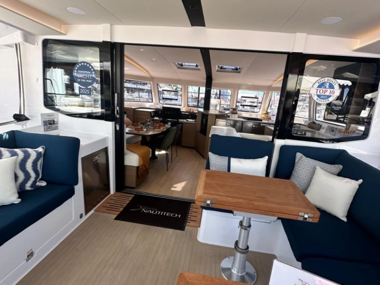 Pronájem Katamarán Nautitech s licencí