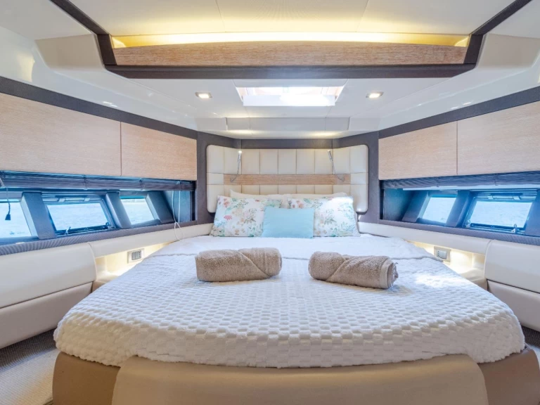 Pronájem lodi Azimut Azimut 64 v Palma de Mallorca na Samboatu