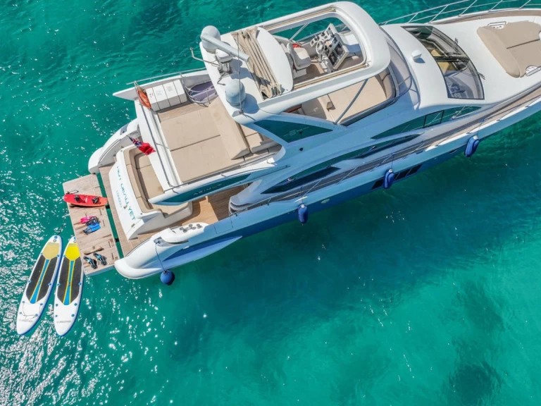 Pronajmout Jachta se skipperem či ne Azimut v Palma de Mallorca