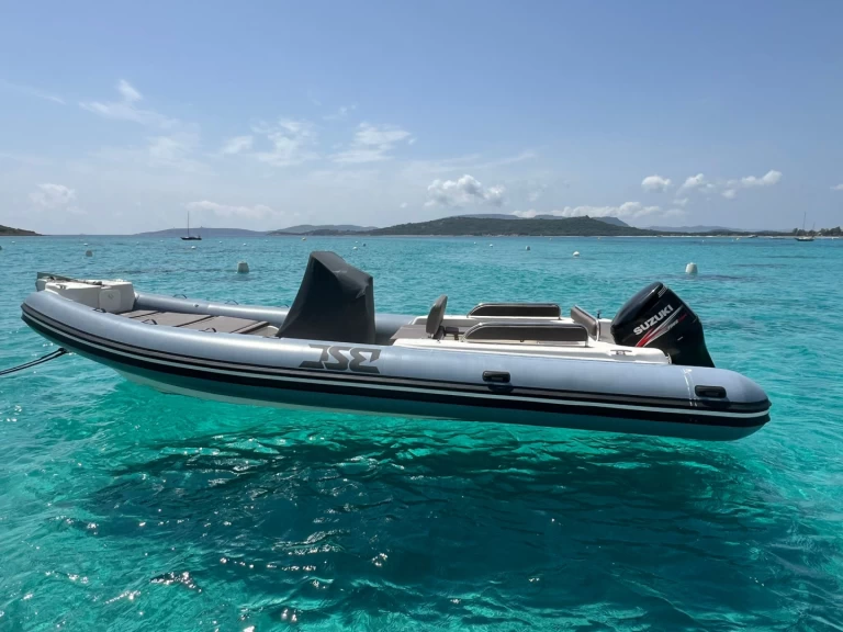 Pronájem lodi Marseille lákavé ceny BSC 75 Classic