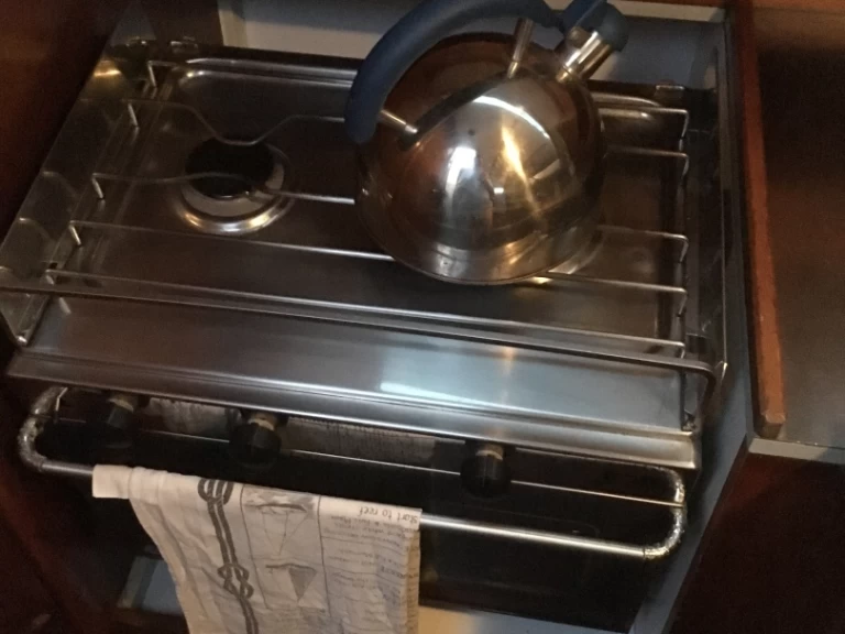 Pronájem lodi Arradon lákavé ceny Sun Fast 32