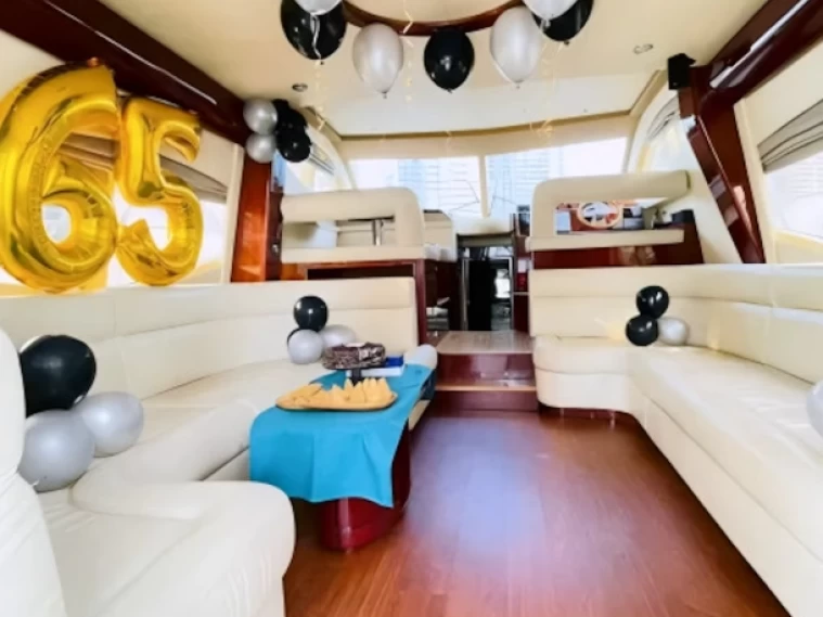 Pronájem Jachta Majesty Yachts s licencí