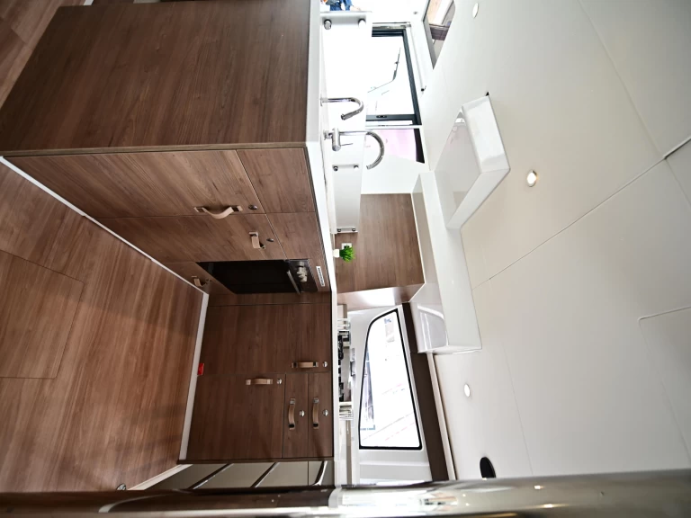 Pronájem Katamarán Bali s licencí