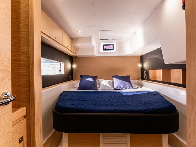 Katamarán k pronájmu v Palermo za nejlepší cenu