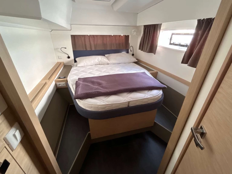 Pronájem jachty v Salerno -Fountaine Pajot Astrea 42 na Samboatu