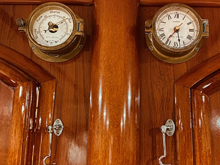 Pronajmout si Ocean Yachts Ocean Star 56.1 v Marseille