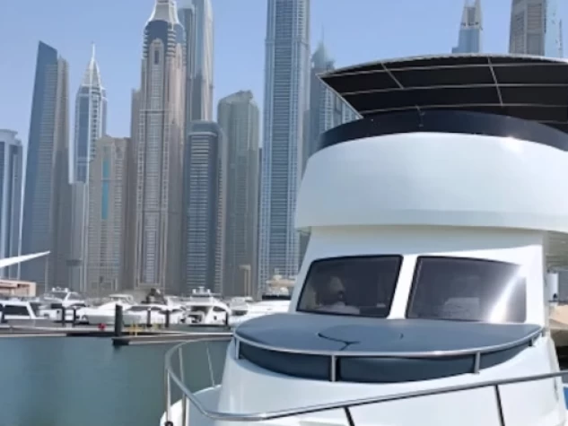 Riviera 42  jednotlivci a charterové společnosti v Dubai Marina