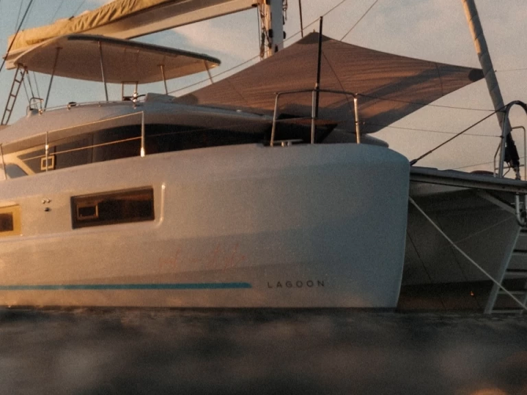 Katamarán k pronájmu v Kaštela za nejlepší cenu