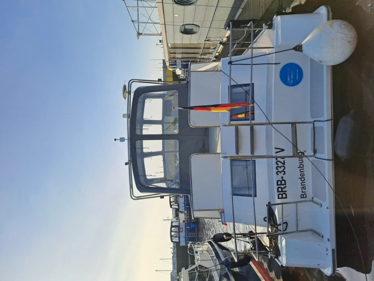 Pronájem Motorová loď De Drait s licencí