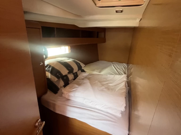 Pronájem lodi Jeanneau Sun Odyssey 479 v Sukošan na Samboatu