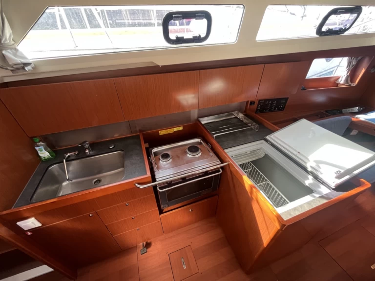 Plachetnice k pronájmu v Sukošan za nejlepší cenu