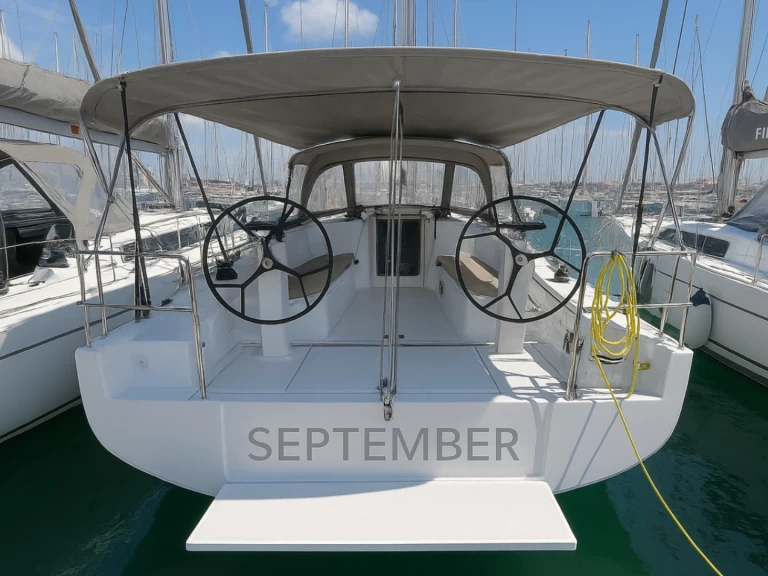 Pronajmout si Bénéteau First 36 v Biograd Na Moru
