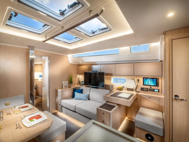 Pronájem lodi Bavaria Cruiser 50 v Pula na Samboatu