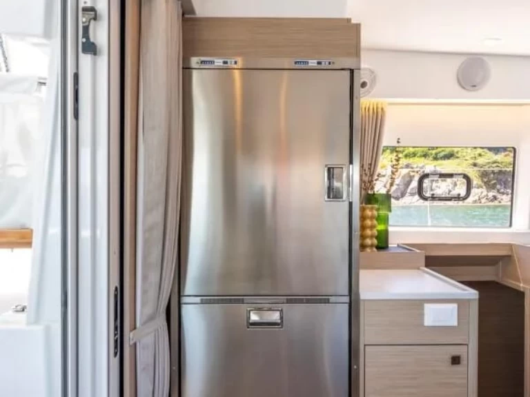 Lagoon Lagoon 43 jednotlivci a charterové společnosti v Trapani