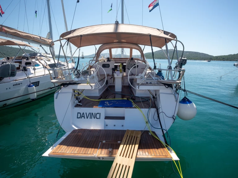 Pronájem jachty v Split -Elan Impression 45 na Samboatu