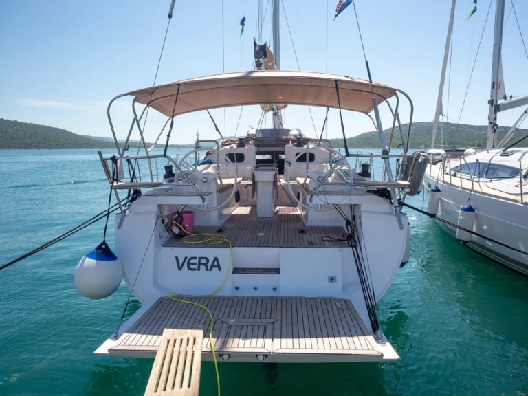 Pronájem Plachetnice Elan s licencí