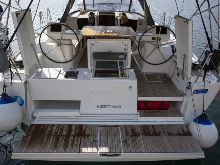 Pronájem lodi Pula lákavé ceny Dufour 520 Grand Large