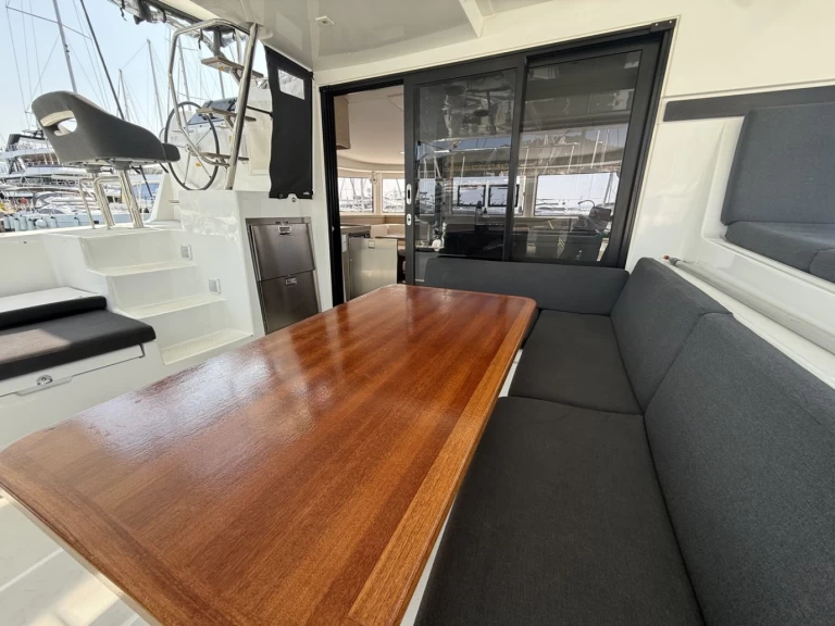 Pronájem lodi Lagoon Lagoon 42 v Split na Samboatu