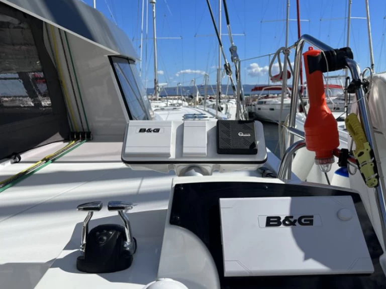 Katamarán k pronájmu v Split za nejlepší cenu