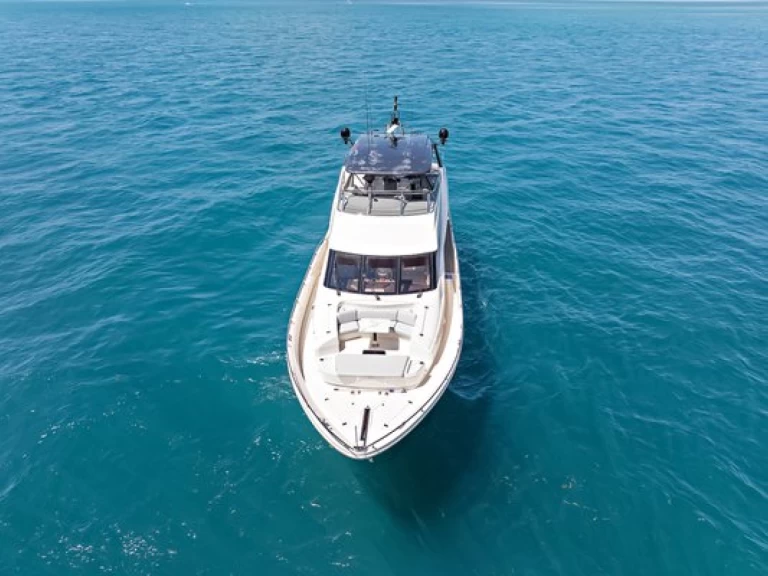 Pronájem lodi Marquis-Yachts Marquis 720 Flybridge v Key West na Samboatu