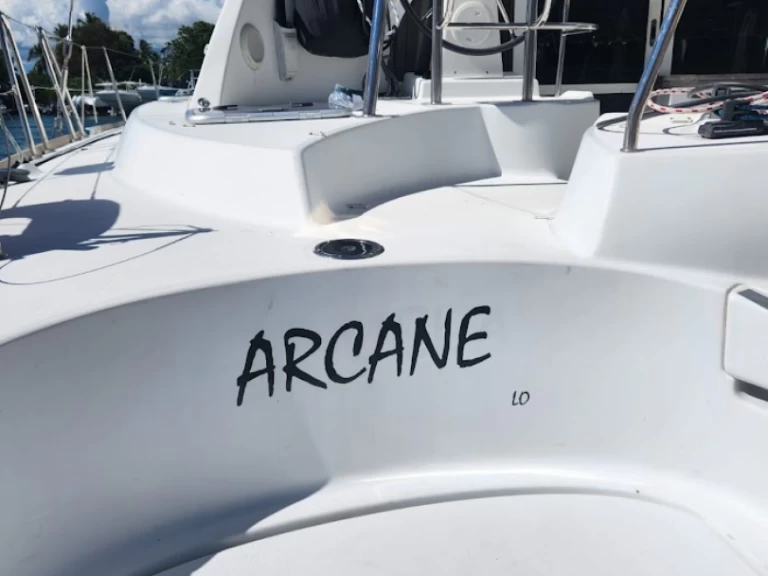 Pronájem lodi Bénéteau Lagoon 380 v Bas du Fort na Samboatu