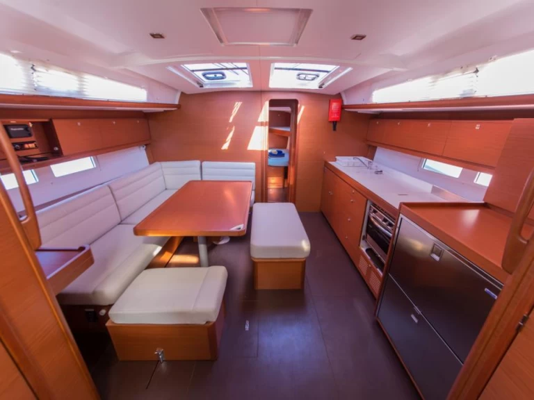 Pronájem lodi Dufour Dufour 460 Grand Large v Donji Seget na Samboatu