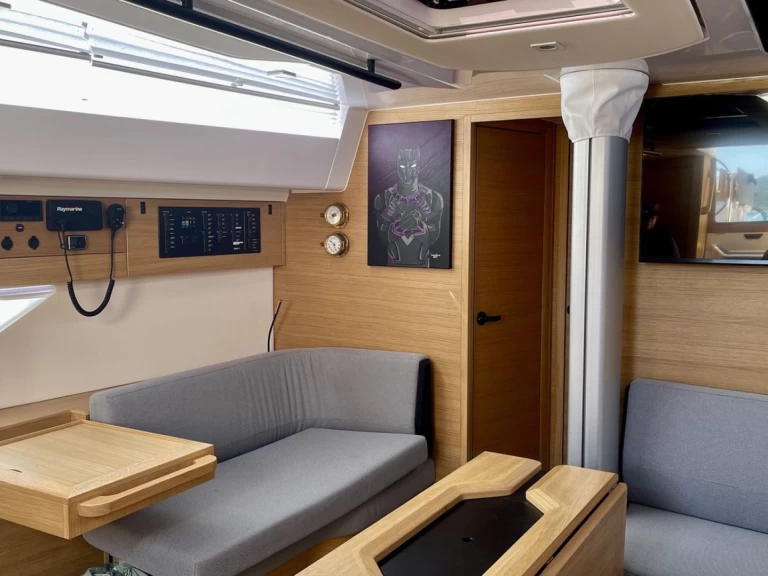 Pronájem jachty v Split -Elan Elan E6 na Samboatu