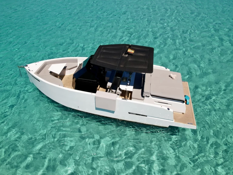 Pronájem lodi Marina Ibiza lákavé ceny 28 Open