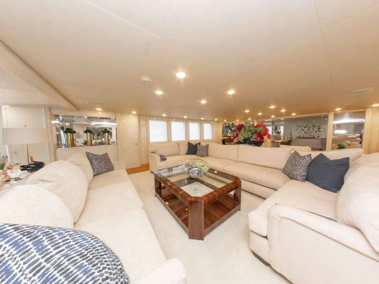 Oceanfast YCM FIFTY jednotlivci a charterové společnosti v Svatý Martin