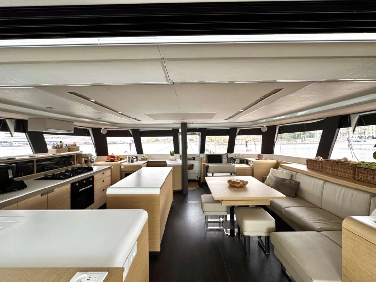 Pronájem jachty v Britské Panenské ostrovy -Fountaine Pajot Tranquila na Samboatu