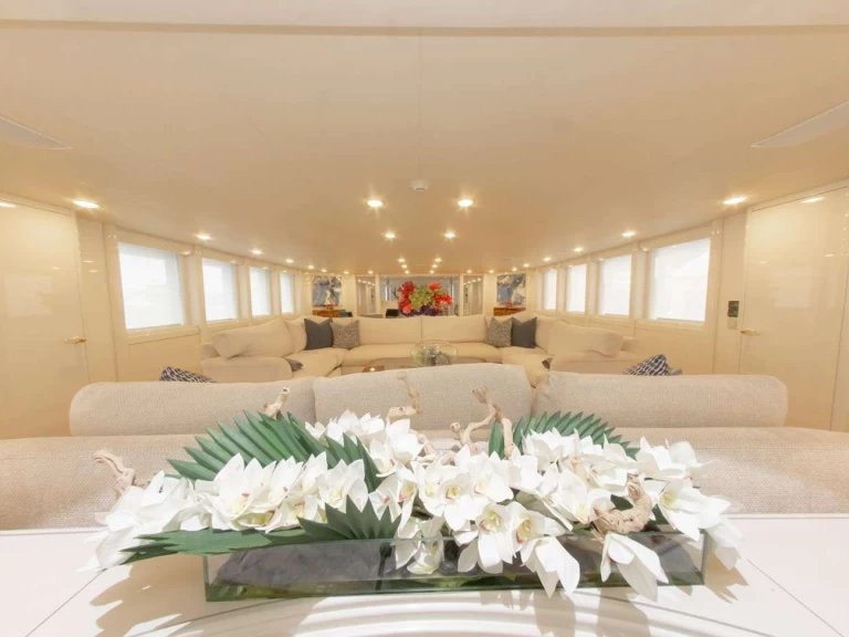 Pronajmout si Oceanfast YCM FIFTY v Mallorka