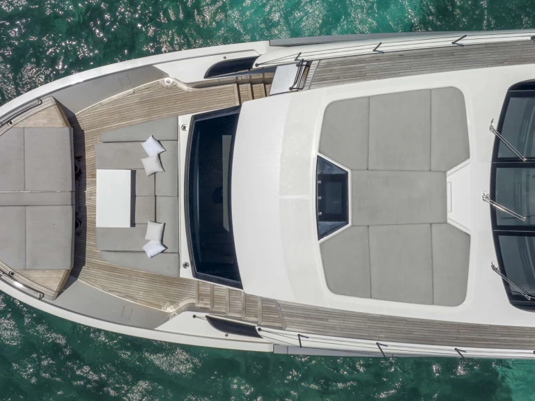 Pronájem lodi Miami lákavé ceny GATSBY