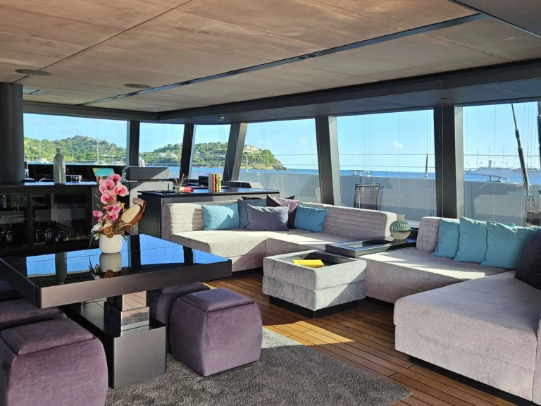 Pronajmout si Sunreef SHADES OF GREY v Mallorka