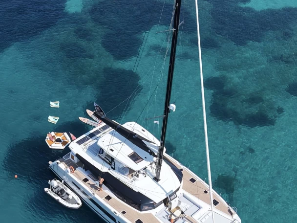 Pronajmout si Fountaine Pajot Tranquila v Britské Panenské ostrovy