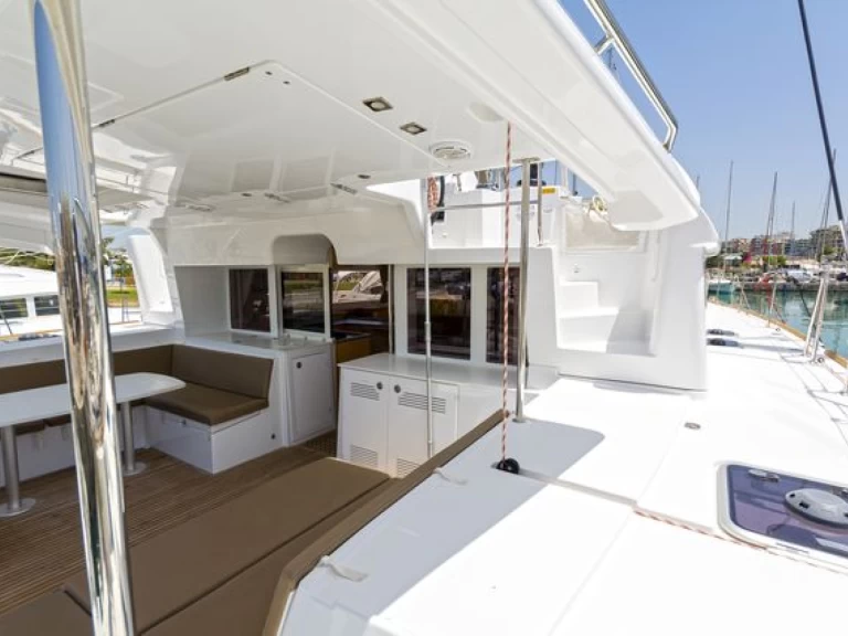 Pronájem Katamarán v Perigiali -Lagoon Lagoon 450 F