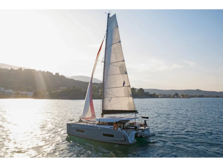 Pronajmout si Excess Excess 11 v Perigiali