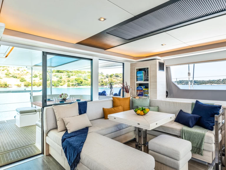 Pronajmout Katamarán se skipperem či ne Leopard v Gouvia