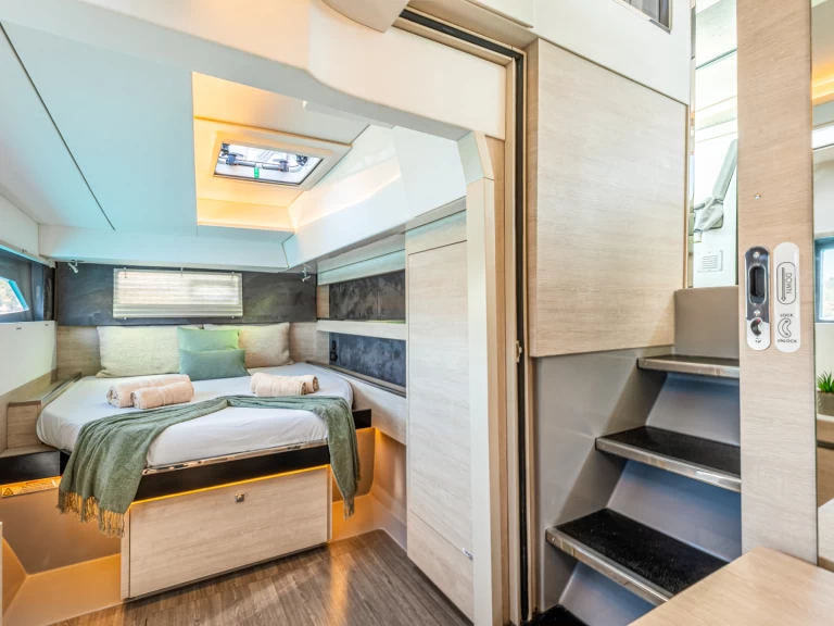 Katamarán k pronájmu v Gouvia za nejlepší cenu