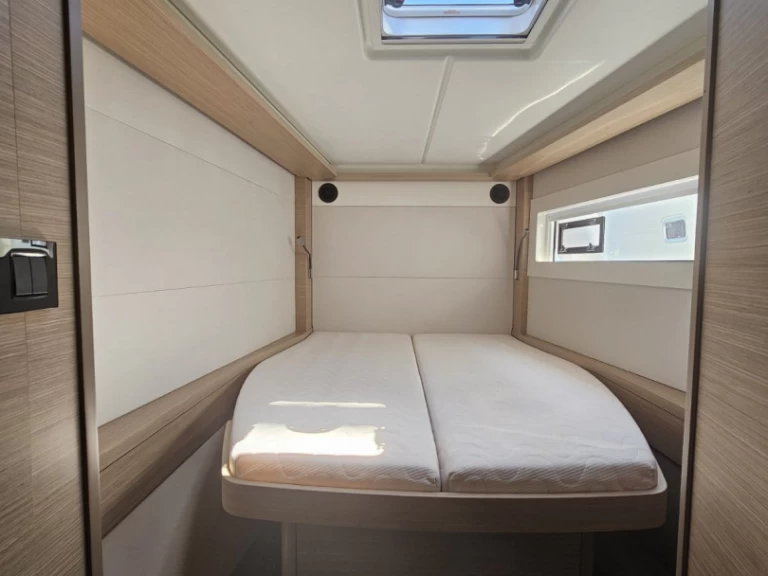 Pronájem Katamarán v Perigiali -Lagoon Lagoon 46