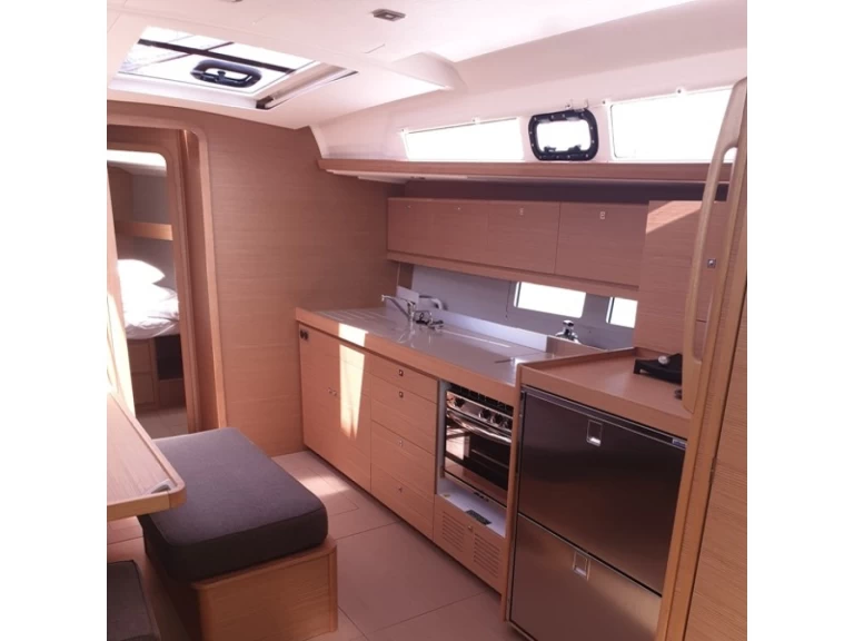 Pronájem Plachetnice v Perigiali -Dufour Dufour 460 Grand Large