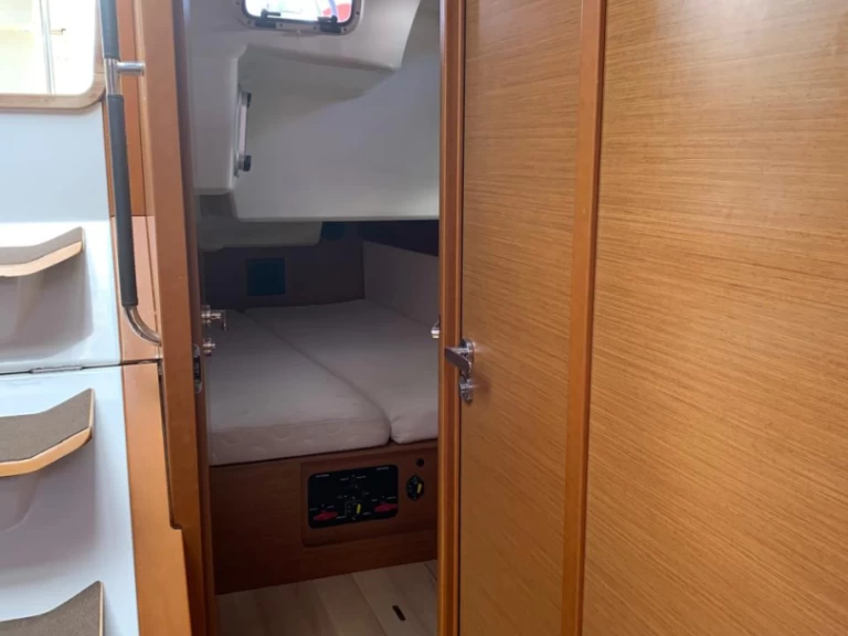 Pronájem lodi Jeanneau Sun Odyssey 519 v Perigiali na Samboatu