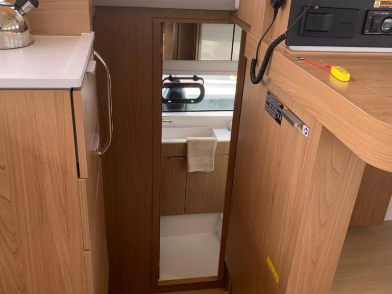 Pronájem Katamarán Bali s licencí