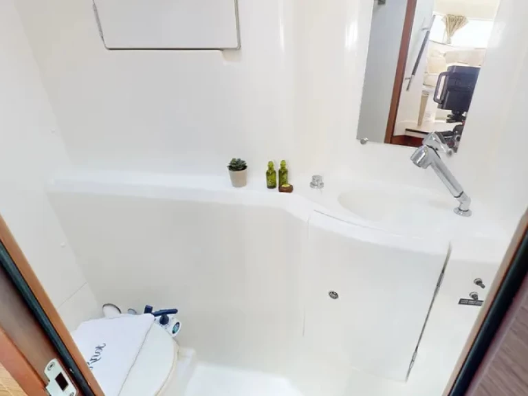 Pronájem lodi Perigiali lákavé ceny Lagoon 380