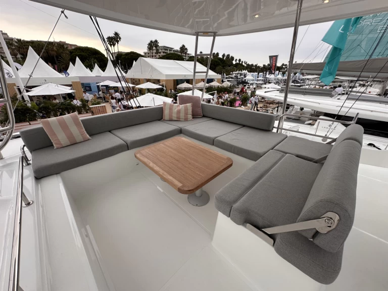 Pronájem Katamarán v Split -Lagoon LAGOON 51 ICONIC