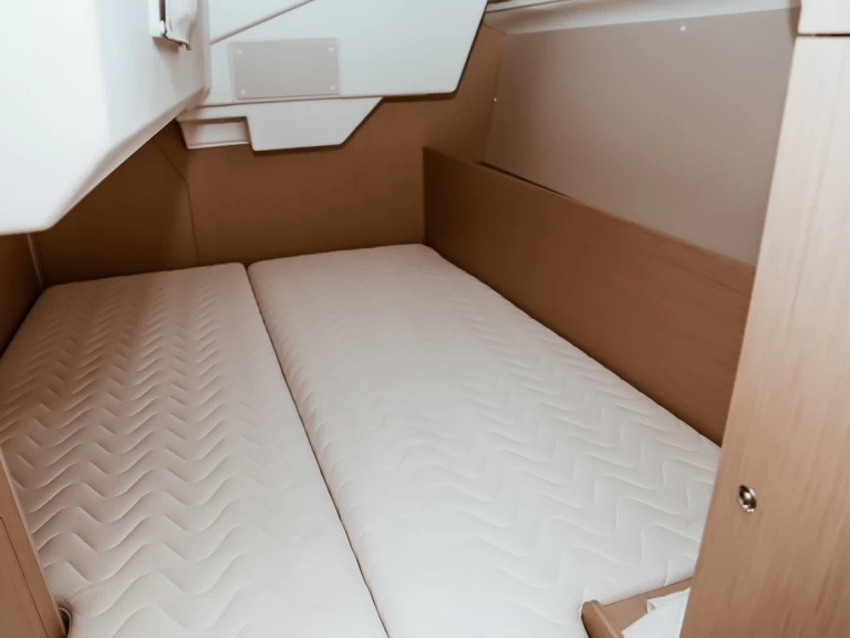 Pronájem lodi Punta Ala lákavé ceny Oceanis 38.1